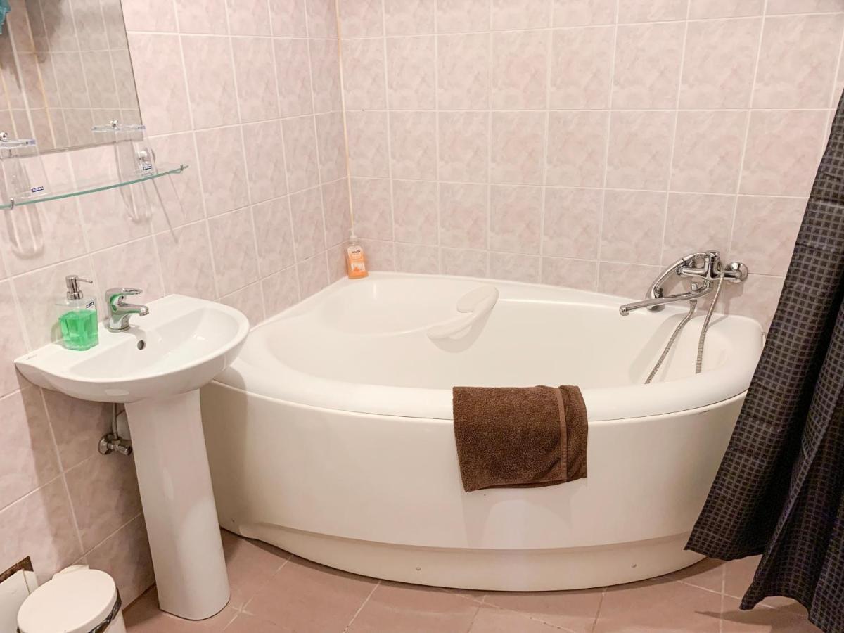 City Inn Riga Apartment, Old Town History Heritage With Parking Exterior photo